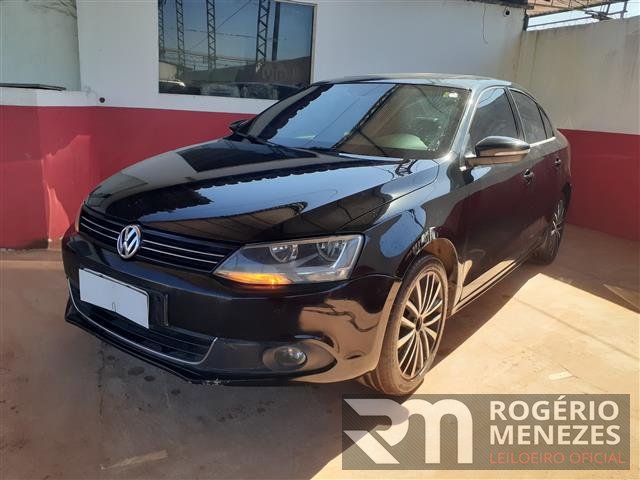 VOLKSWAGEN JETTA 2.0T 2012